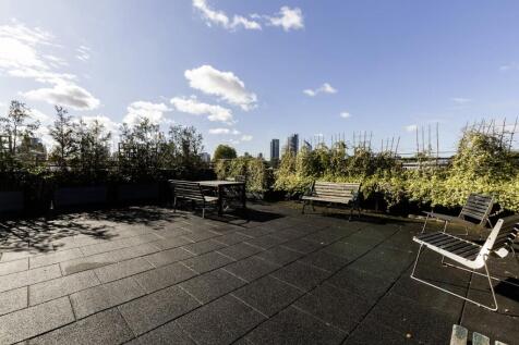 Canonbury Yard 13.jpg