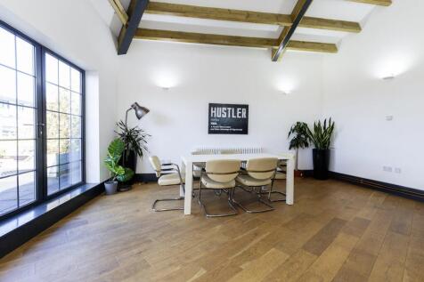 Canonbury Yard 17.jpg