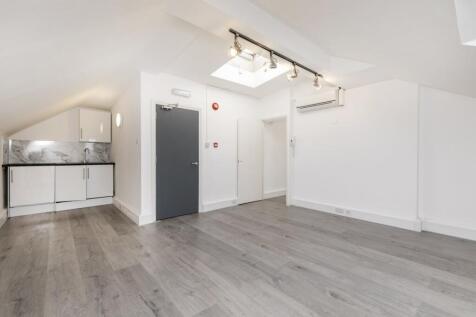 SUITE 8 Islington House 9.jpg