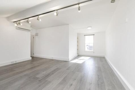 SUITE 8 Islington House 4.jpg