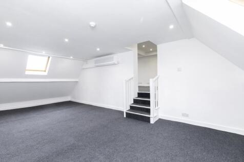 2122 Upper Street 18.jpg