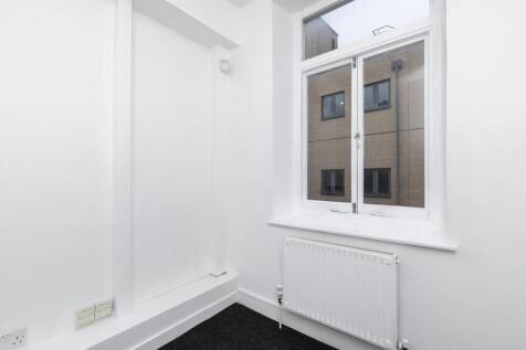 2122 Upper Street 16.jpg