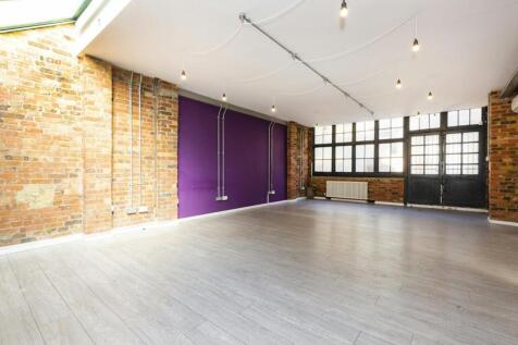 728f0818eb522980c3c28d74d192ecc958 Crown Works 0