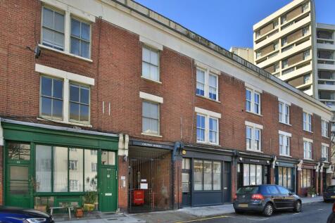 90d84b195e3152df89bf6a6de741e6c458 Crown Works 1