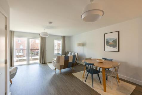 Open Plan Reception