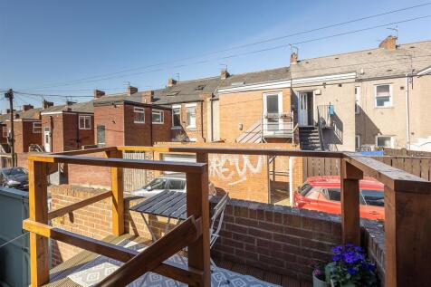 Raised balcony