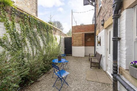 Private Yard