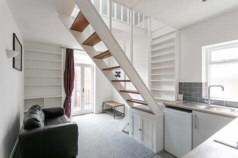 Kitchen/Reception