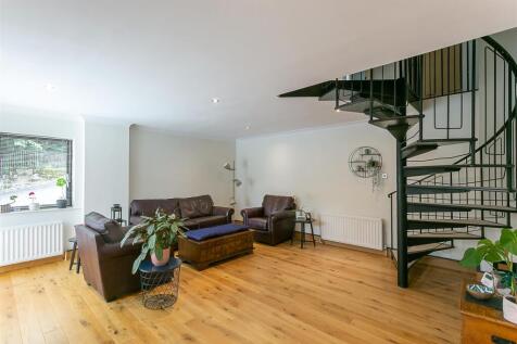 Open Plan Lounge
