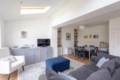 Open Plan Kitchen Reception
