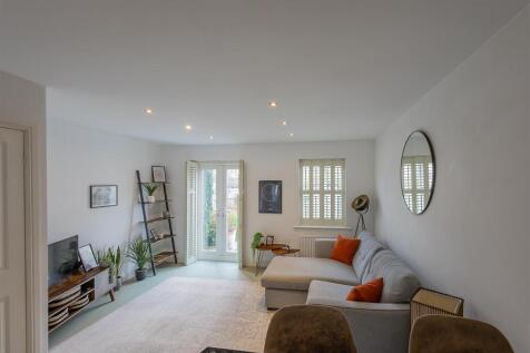 Open Plan Reception