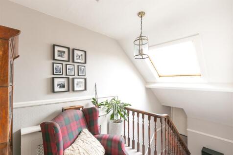 2nd Floor Landing