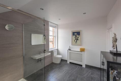 2nd Floor Shower Room