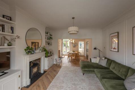 Open Plan Receptions