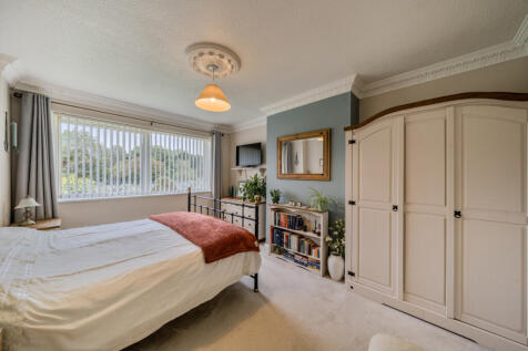 1362174-9-68debc0...