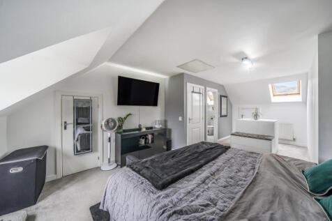 1360172-8-68e4e4c...