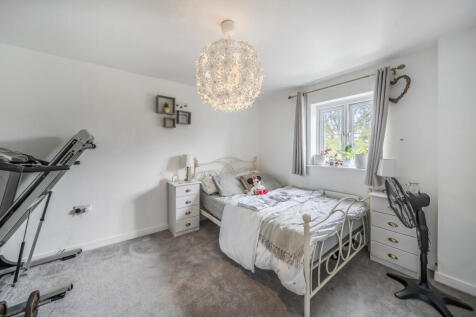 1360172-10-68e4e4...