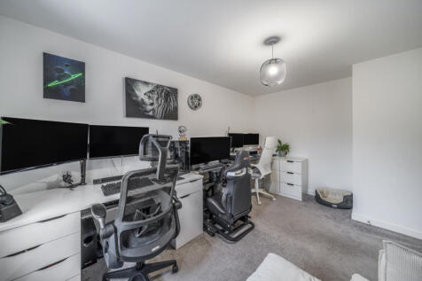 1360172-15-68e4e7...