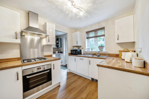 1368925-13-68ee31...