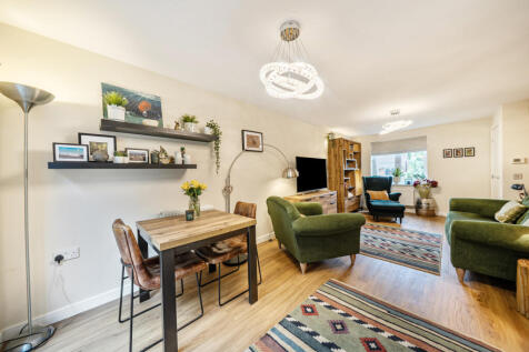 1368925-7-68ee312...