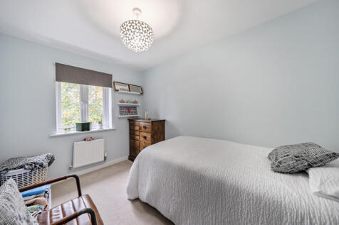 1368925-19-68ee32...