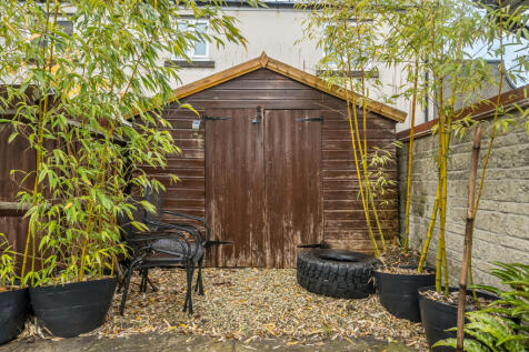 1371865-2-68fa430...