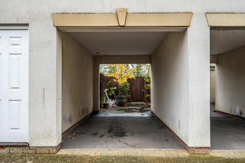 1371865-7-68fa435...