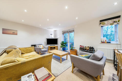 1371865-10-68fa43...