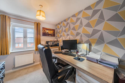 1376784-16-690e3e...