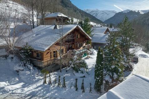 Exterior Winter
