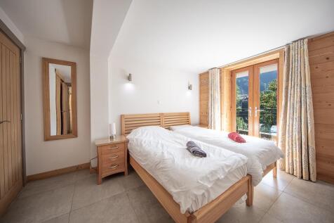 Lower Bedroom