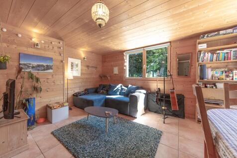 Flat Lounge