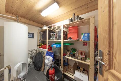 Storage/Technical