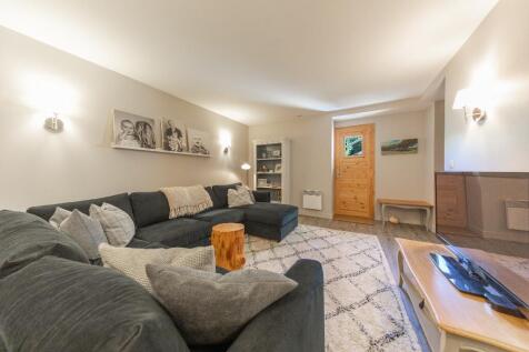 TV Lounge