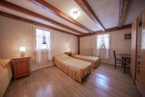 GF 2 Bed