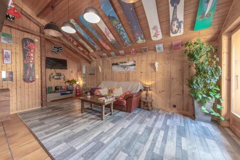 GF Lounge