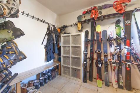 Ski And Boot Room