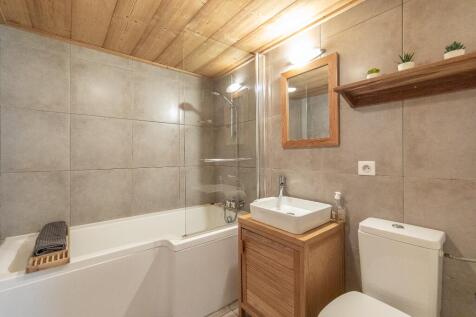 Lower Bathroom