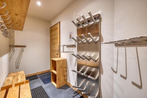 Ski And Boot Room