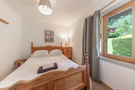 Double Bedroom