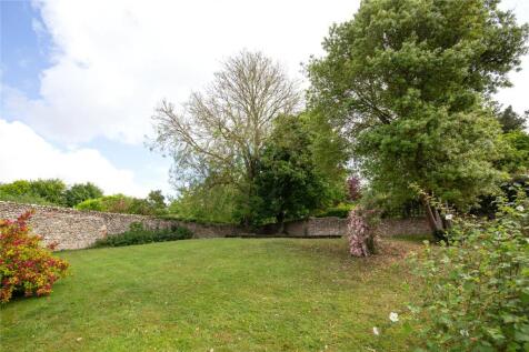 Johnnies Upper Gdn