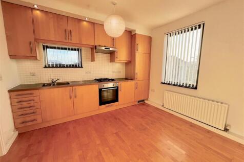 LOUNGE/KITCHEN