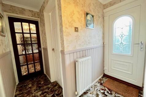 REAR HALLWAY