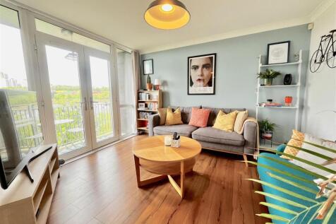 LOUNGE/KITCHEN/DINER