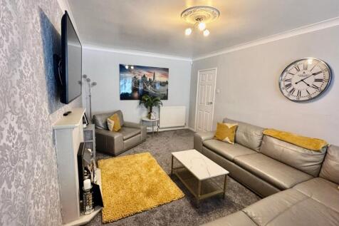 LOUNGE/DINER