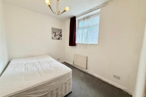 BEDROOM TWO 83 A
