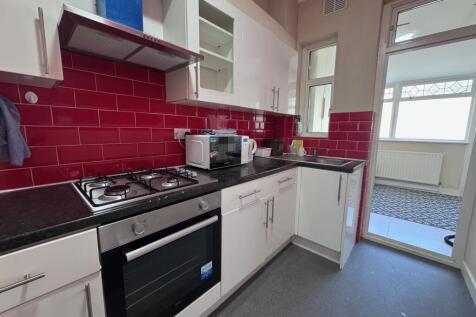 Kitchen - E10