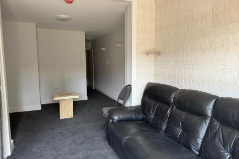 Living Area 2