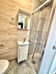 Cavendish bathroom