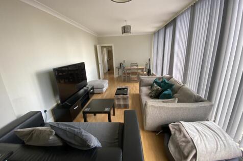 FLat 7 Living ROOM 1